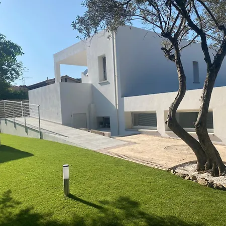 Domo De Maria 3* San Teodoro (Sardinia)